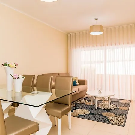 New !! Two Bedroom - Banda Musical Orange *